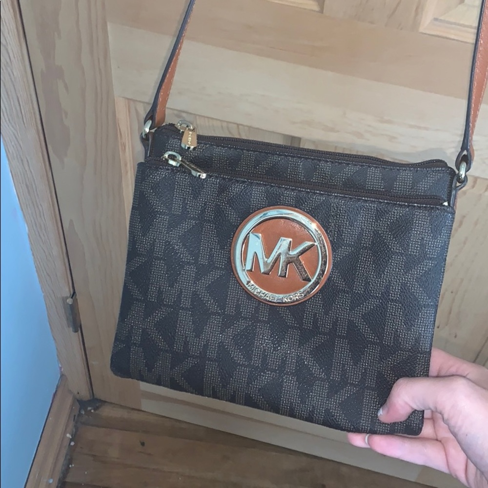 Michael Kors Cross Body Bag!